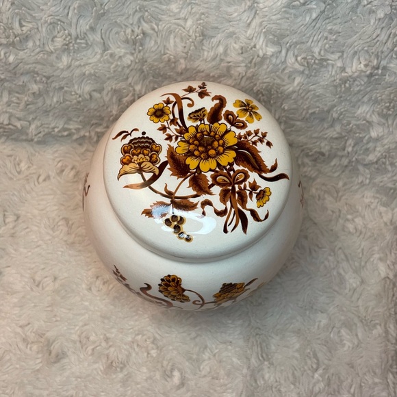 Vintage 1940’s Sadler England Ginger Jar With Golden Yellow and Brown Flowers - Picture 6 of 10